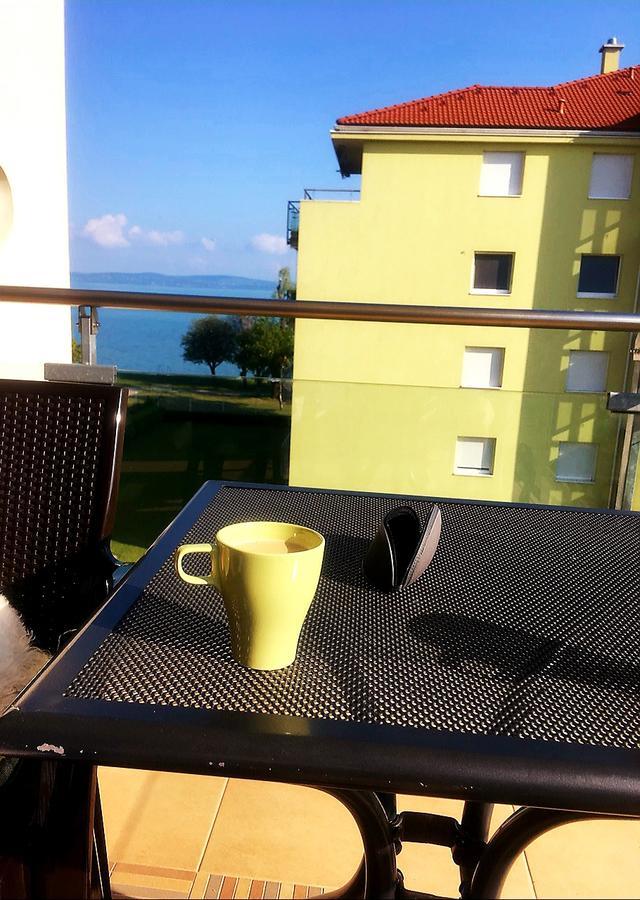 Sunset Beach Apartment Siófok Esterno foto